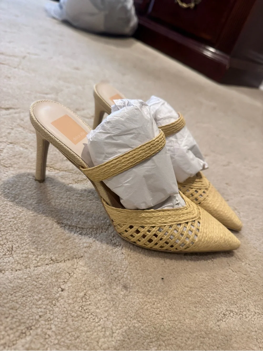 Dolce Vita Straw Woven Pointed-Toe Mules in Natural Beige - Picture 2 of 6